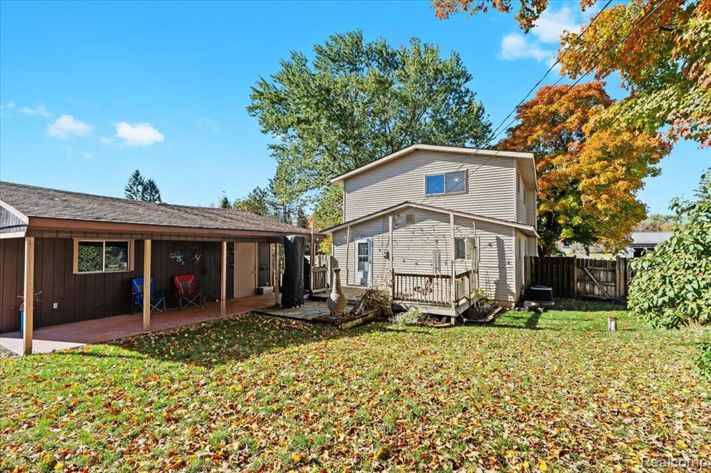 4485 Pommore, Milford, MI 48380 — Photo 33