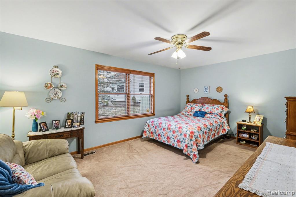 9127 Luea Lane, Swartz Creek, MI 48473 — Photo 10