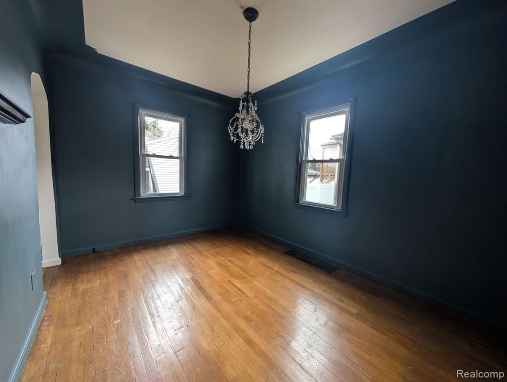 6652 Rockdale Street, Dearborn Heights, MI 48127 — Photo 23