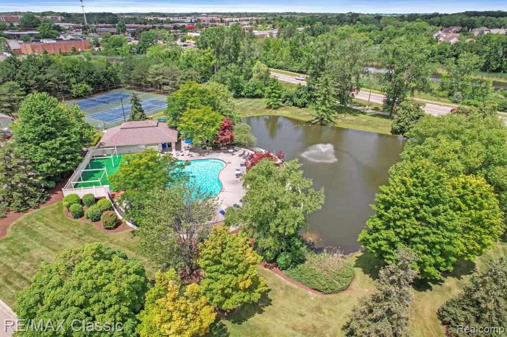 38863 COUNTRY Circle, 88, Farmington Hills, MI 48331 — Photo 31
