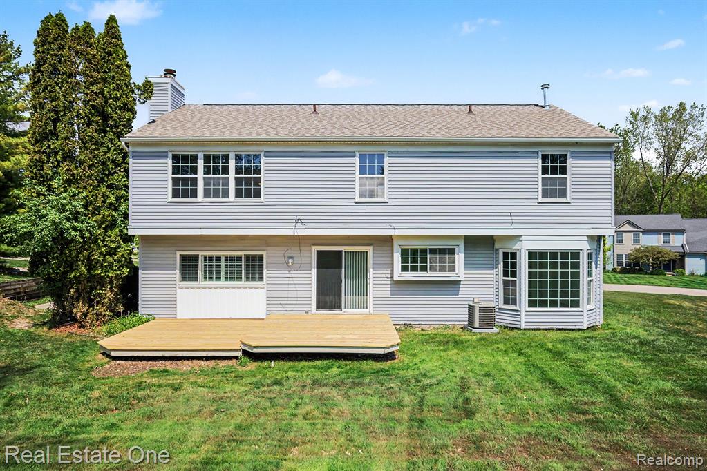 1797 Poppleton Drive, West Bloomfield, MI 48324 — Photo 39