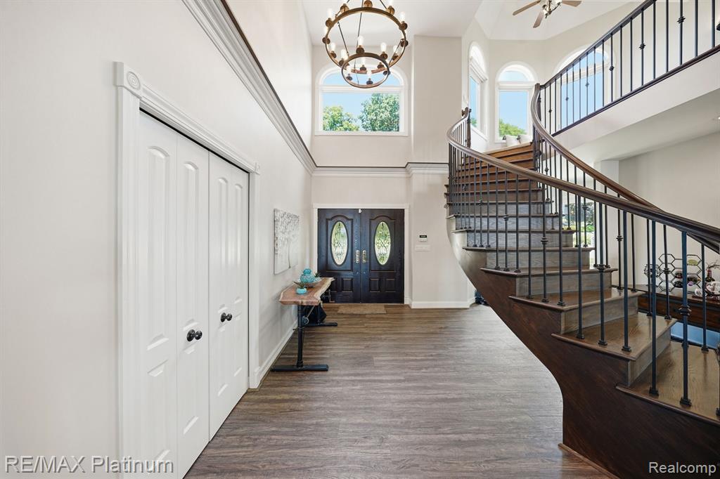 997 Thompson Shore Drive, Howell, MI 48843 — Photo 7