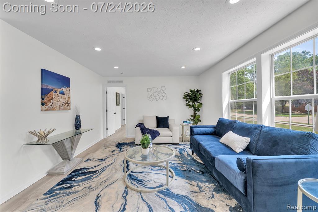 1119 Lathers Street, Garden City, MI — Photo 12