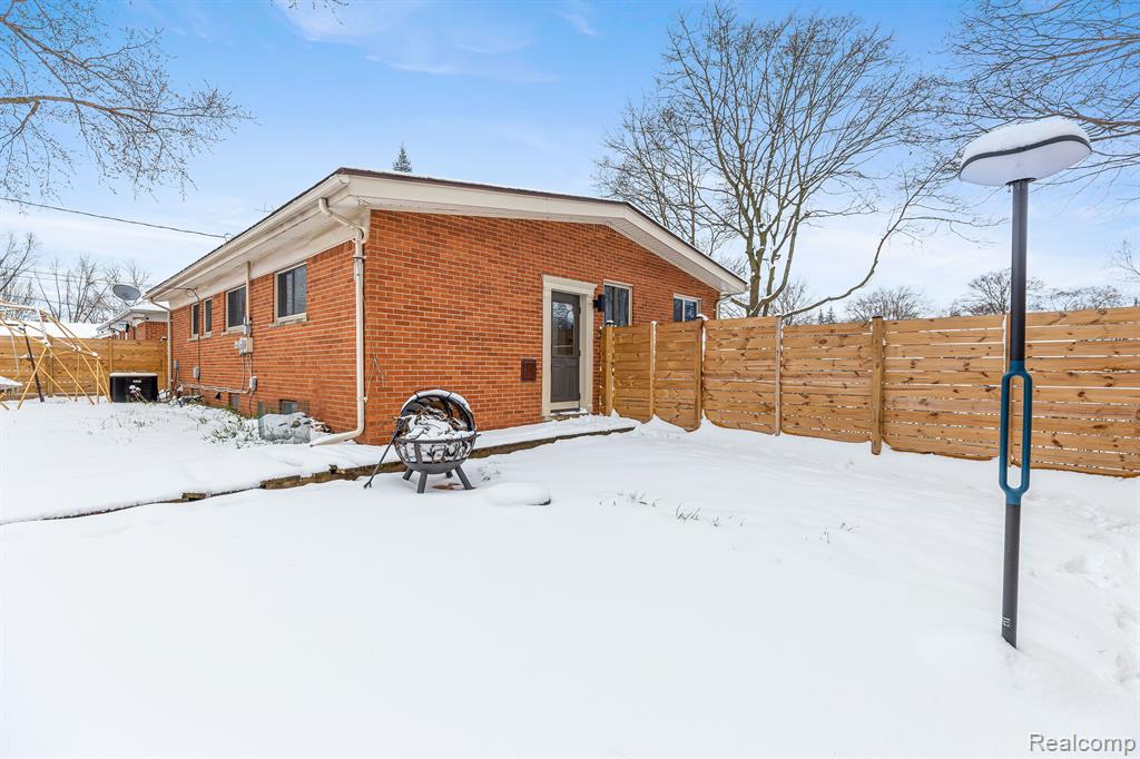 5382 CASMERE Avenue, Warren, MI 48092 — Photo 33