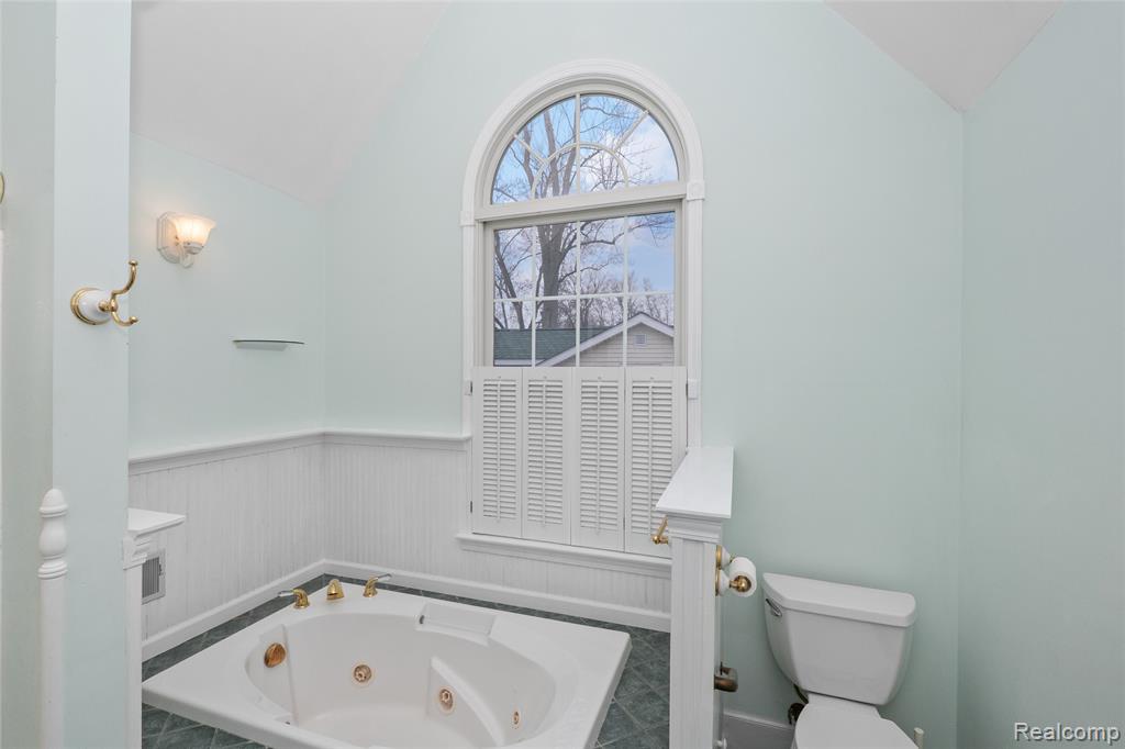 1382 Nita, Pinckney, MI 48169 — Photo 48