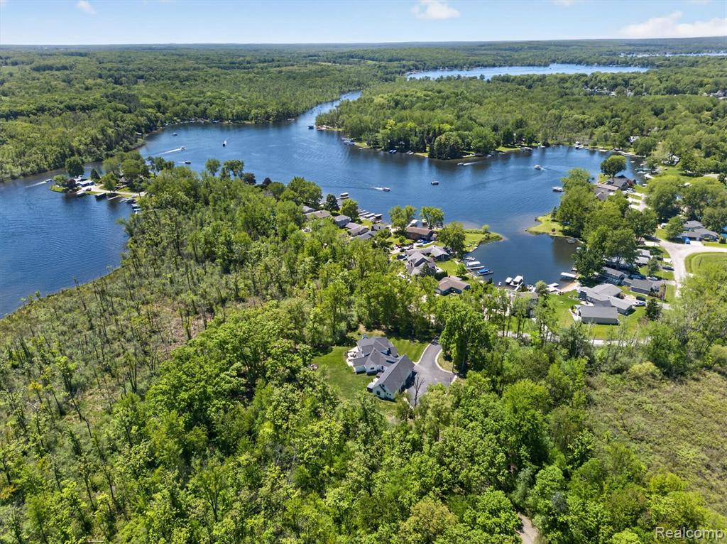 3483 Windwheel Point Drive, Pinckney, MI 48169 — Photo 77