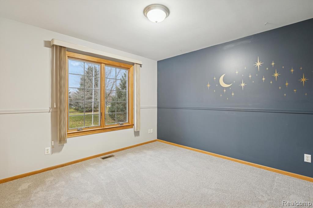 7183 Miller Lane, Grand Blanc, MI 48439 — Photo 22