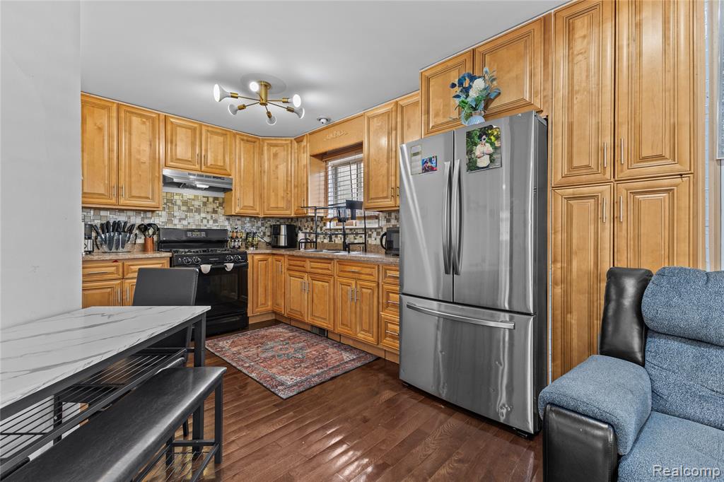 6795 Heyden Street, Dearborn Heights, MI 48127 — Photo 8