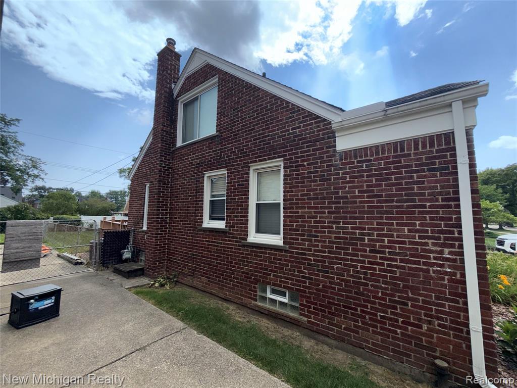 8983 Quandt Avenue, Allen Park, MI 48101 — Photo 5