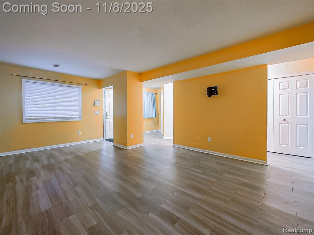 16513 Terrace Village Drive, Taylor, MI 48180 — Photo 6