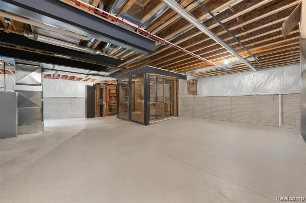 801 Watersmeet Drive, Oxford, MI 48371 — Photo 47