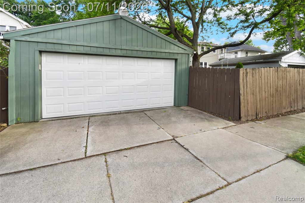 34 Moser Place, Mount Clemens, MI 48043 — Photo 39