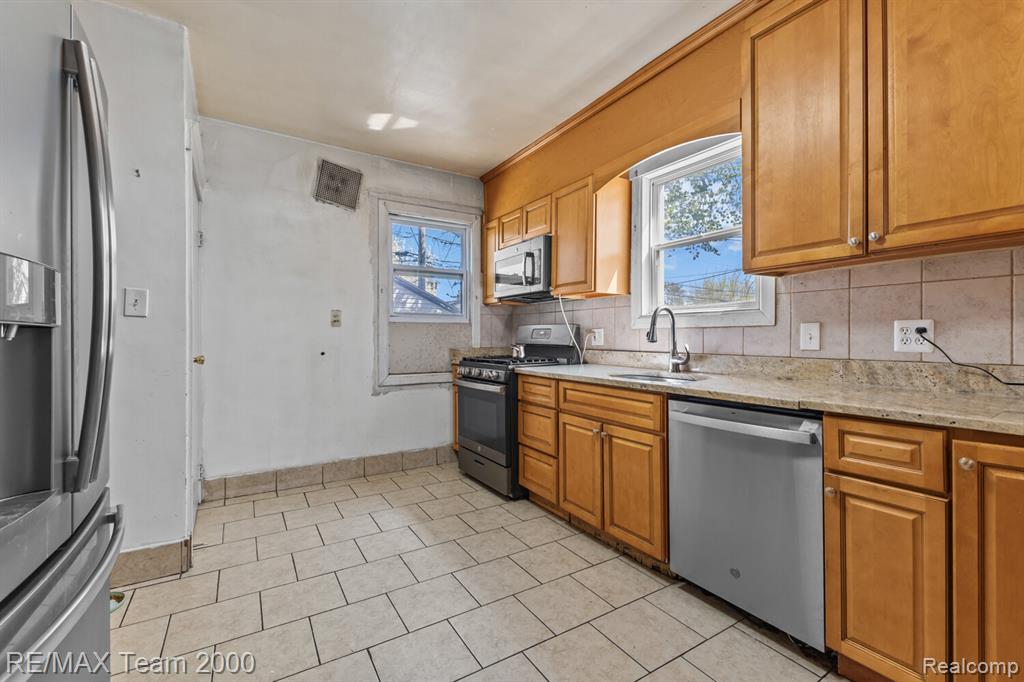 5280 Williamson Street, Dearborn, MI 48126 — Photo 9