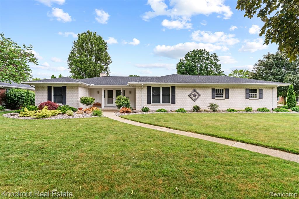 911 Eastgate Drive, Frankenmuth, MI 48734 — Photo 5