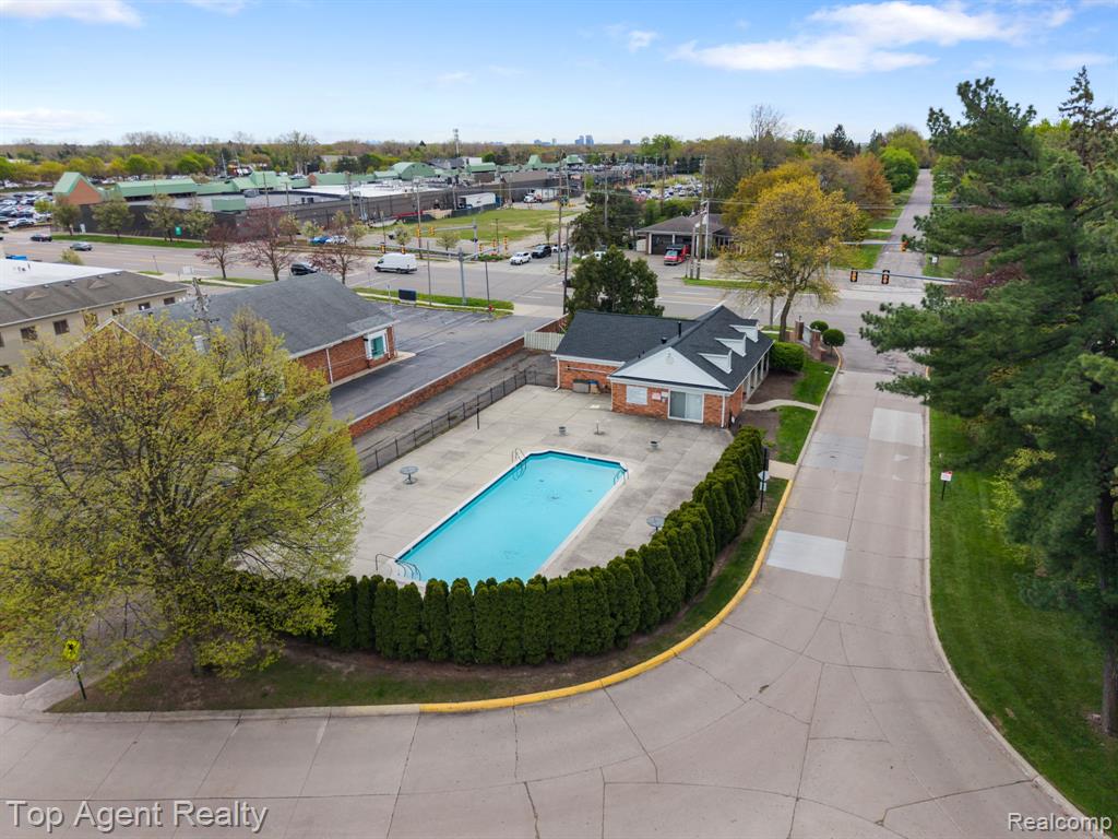 1200 Trailwood Path, Bloomfield Hills, MI 48301 — Photo 50