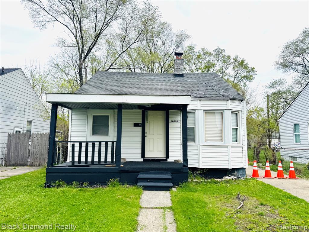 20520 Dresden Street, Detroit, MI 48205 — front exterior