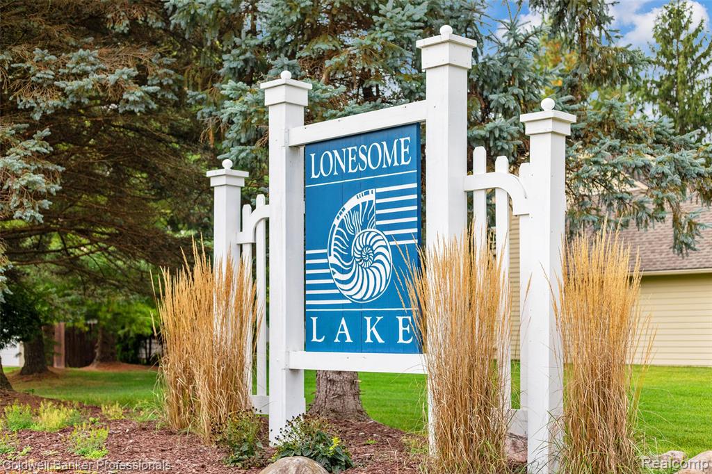468 Orchard Ridge Drive, Lake Orion, MI 48362 — Photo 3