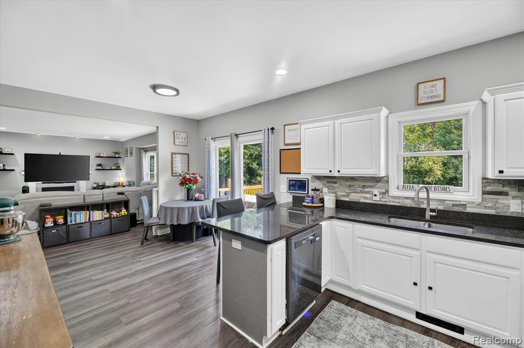4185 Oak Street, Grand Blanc, MI 48439 — Photo 13