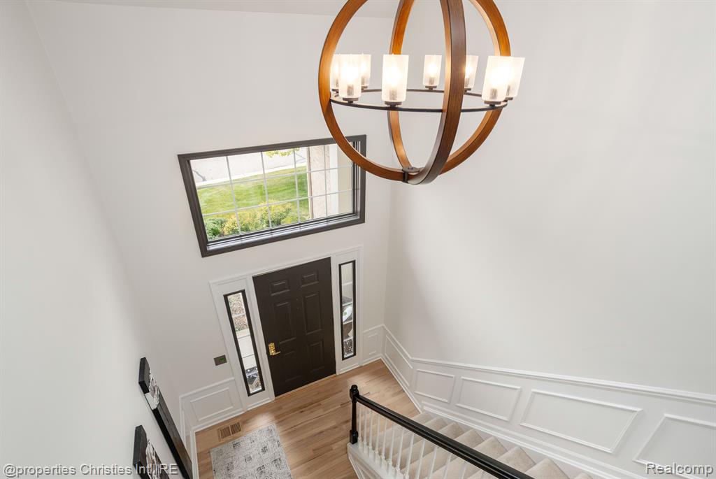 39514 Edgewater Dr, Northville, MI 48168 — Photo 18