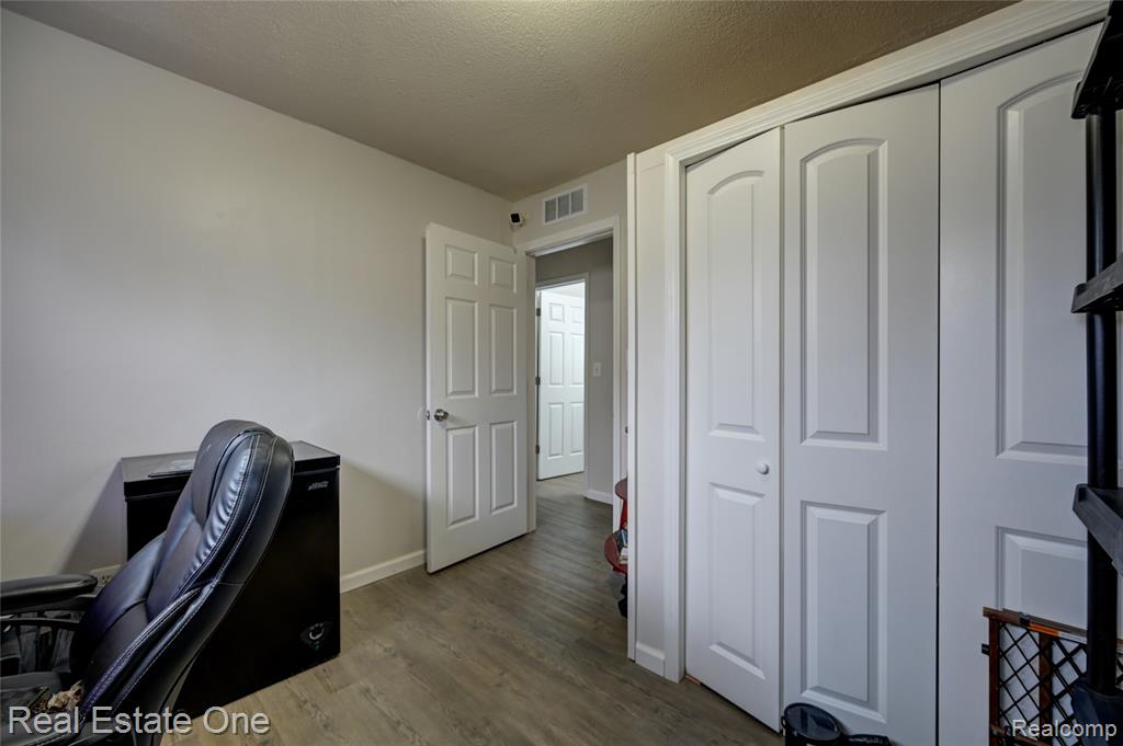 1592 Mollie Street, Ypsilanti, MI 48198 — Photo 26