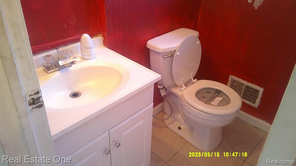 5894 JACKSON Street, Taylor, MI 48180 — Photo 17