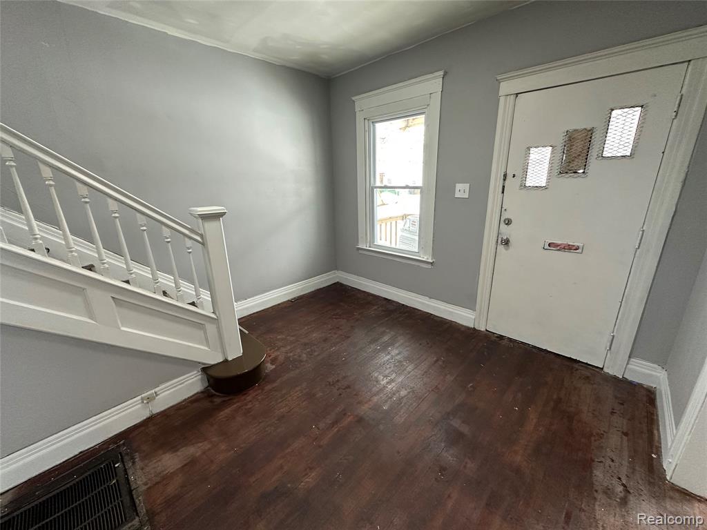 5115 Seyburn Street, Detroit, MI 48213 — Photo 2