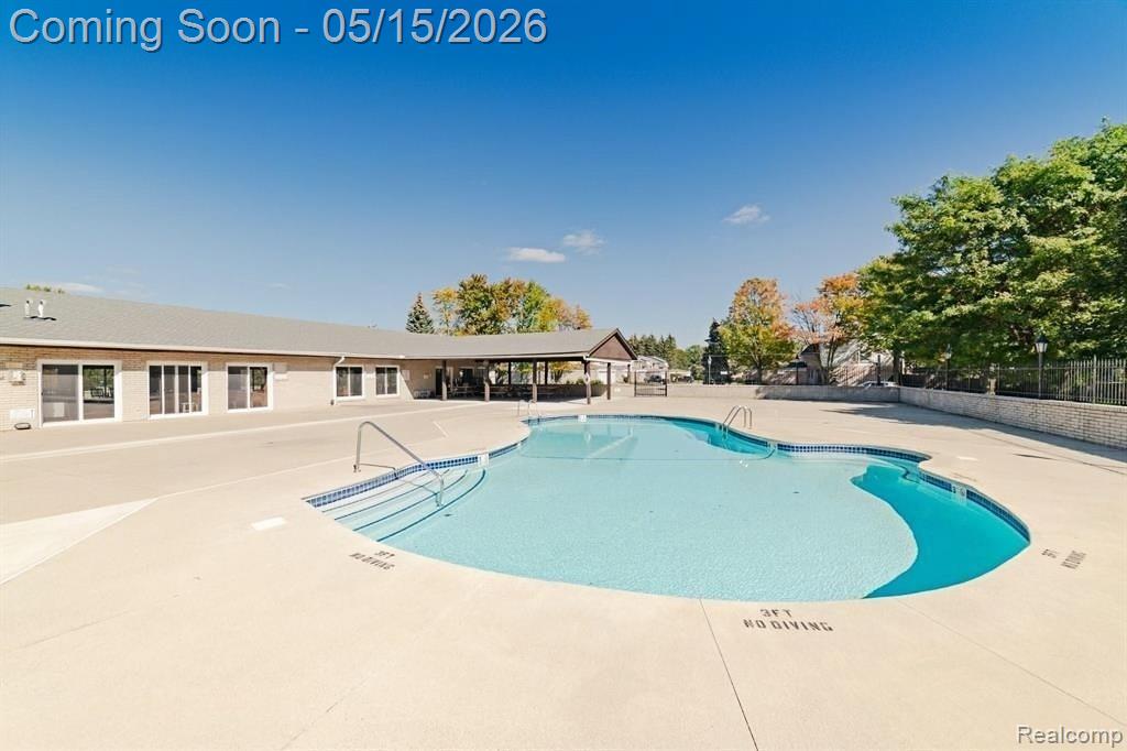 44 Stratford Lane, Rochester Hills, MI 48309 — Photo 37