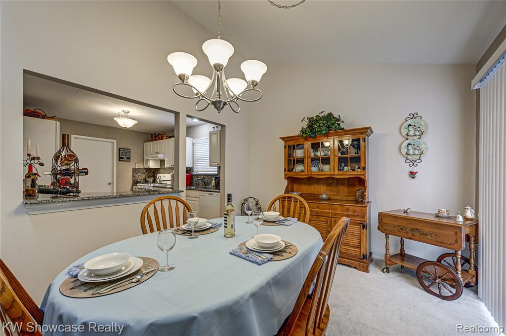 458 N Oak Drive, Commerce Twp, MI 48390 — Photo 14
