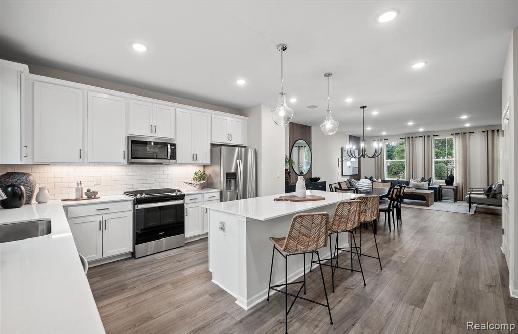 42970 Atwood Avenue, Novi, MI — Photo 9