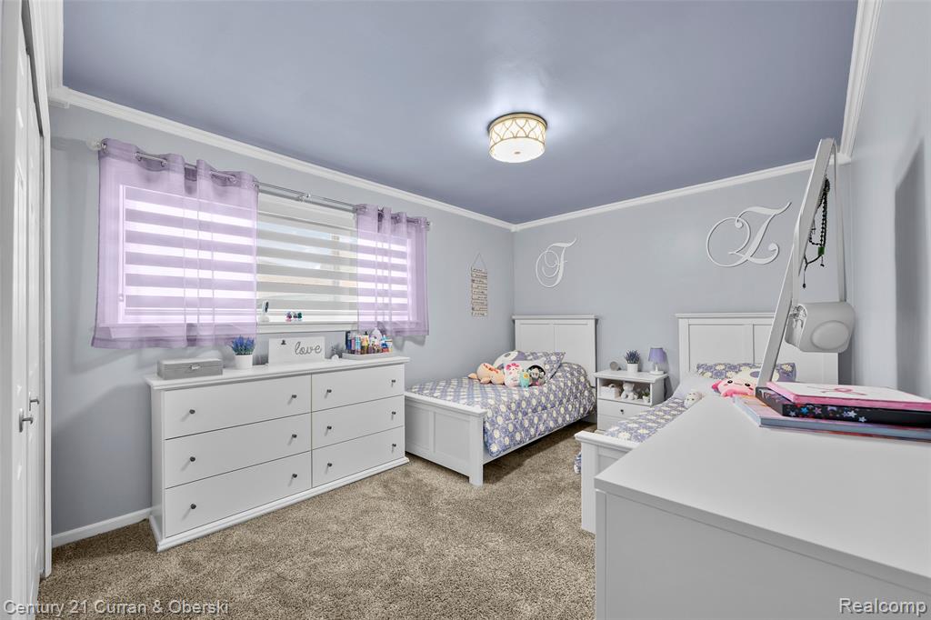 26331 Hass Street, Dearborn Heights, MI 48127 — Photo 12