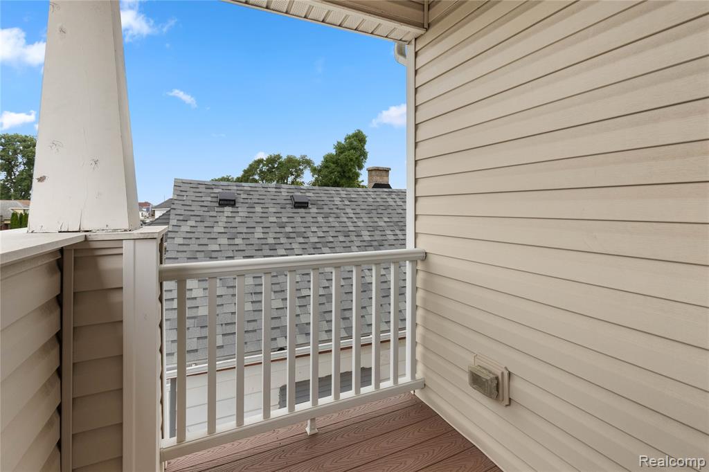 5181 Yemans Street, Hamtramck, MI 48212 — Photo 24