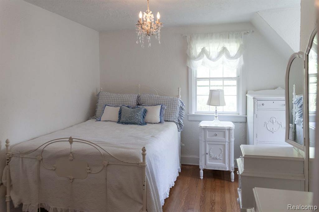 932 Forest Avenue, Birmingham, MI 48009 — Photo 21