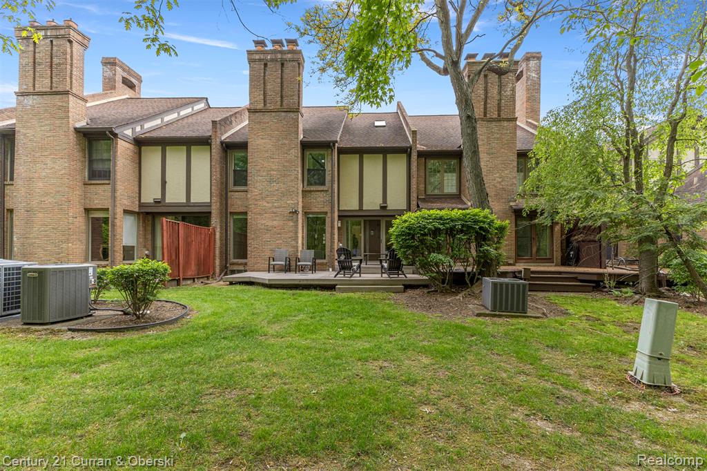 5 Timberlane Court, Dearborn, MI 48126 — Photo 41