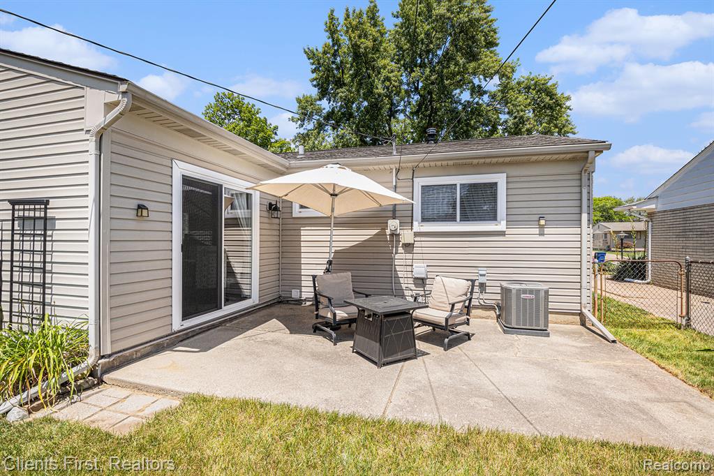 39805 Hillary Drive, Canton, MI 48187 — Photo 23