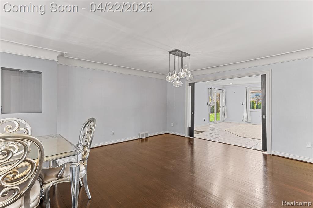 409 Crescent Drive, Dearborn, MI 48124 — Photo 14