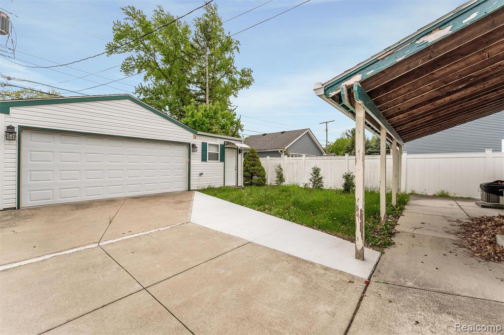 3318 Wakefield Road, Berkley, MI 48072 — Photo 28
