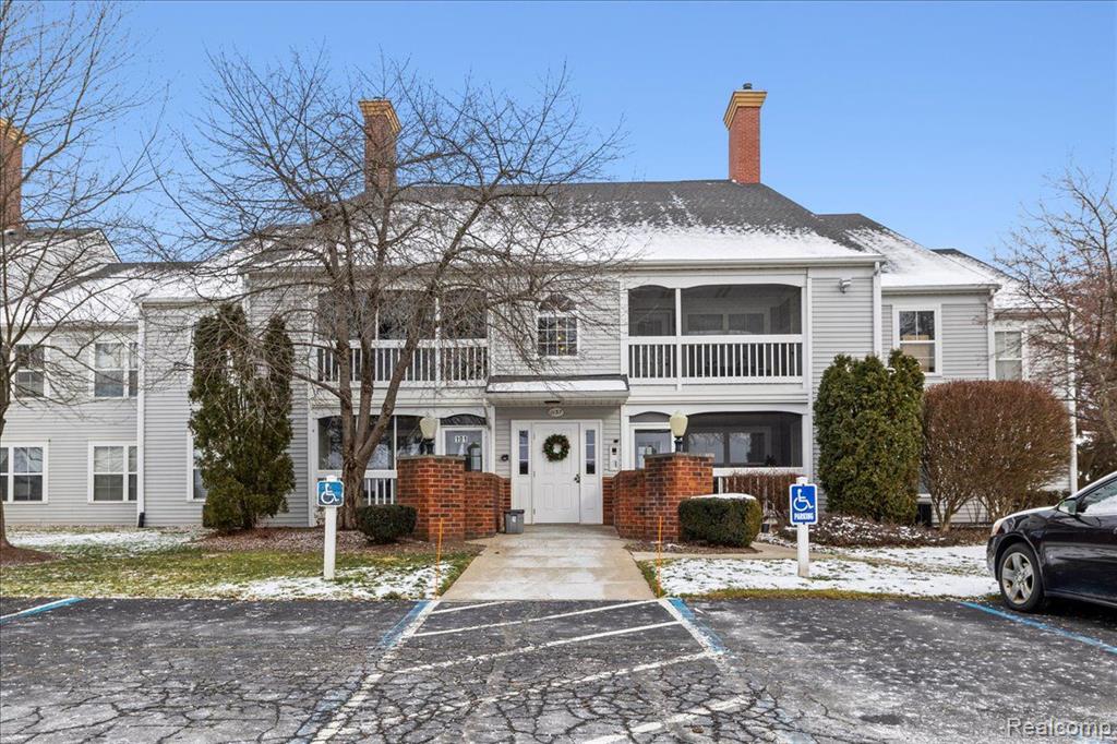 1137 CURZON Court, 101, Howell, MI 48843 — front exterior