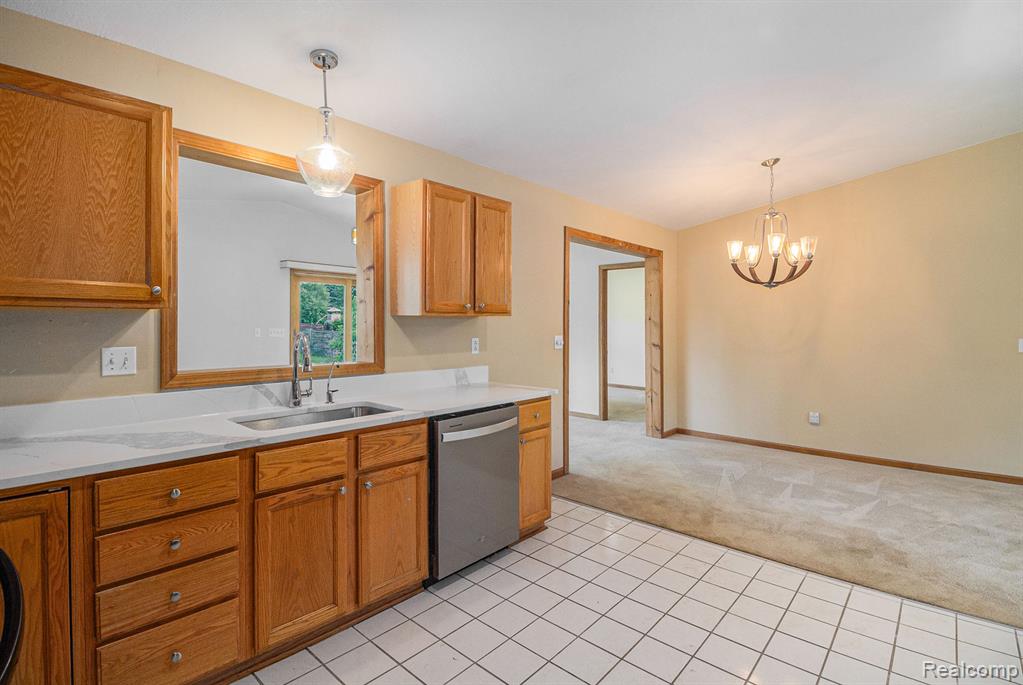 5511 Wakefield Road, Grand Blanc, MI 48439 — Photo 10