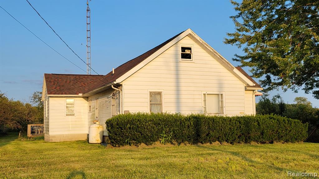 6513 GALE Road, Grand Blanc, MI 48439 — Photo 2