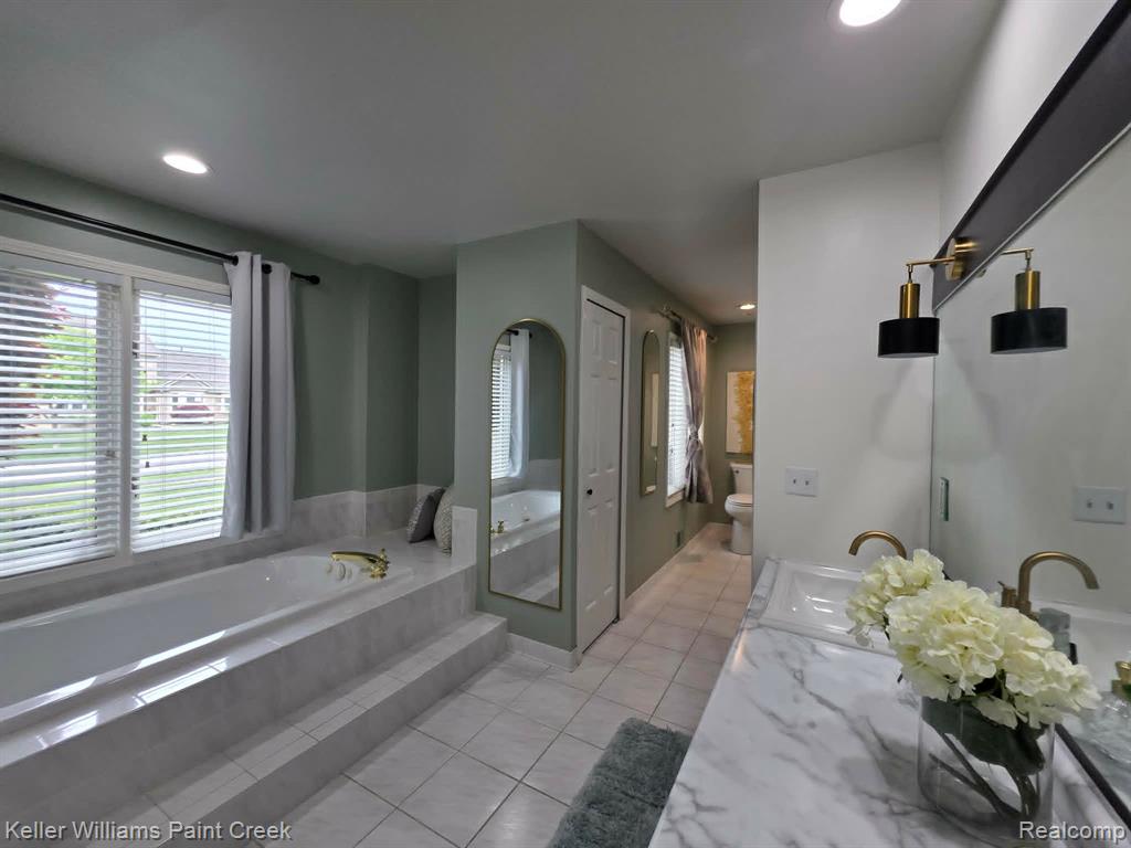 54390 Ashley Lauren Drive, Macomb, MI 48042 — Photo 83