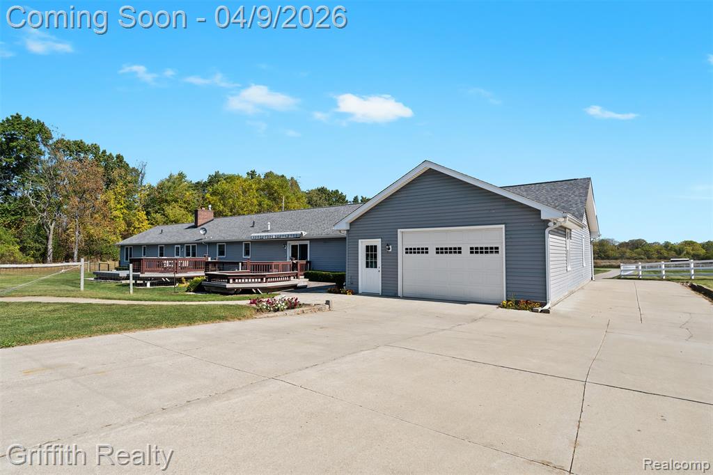 6005 Carscadden Way, Highland, MI — Photo 54