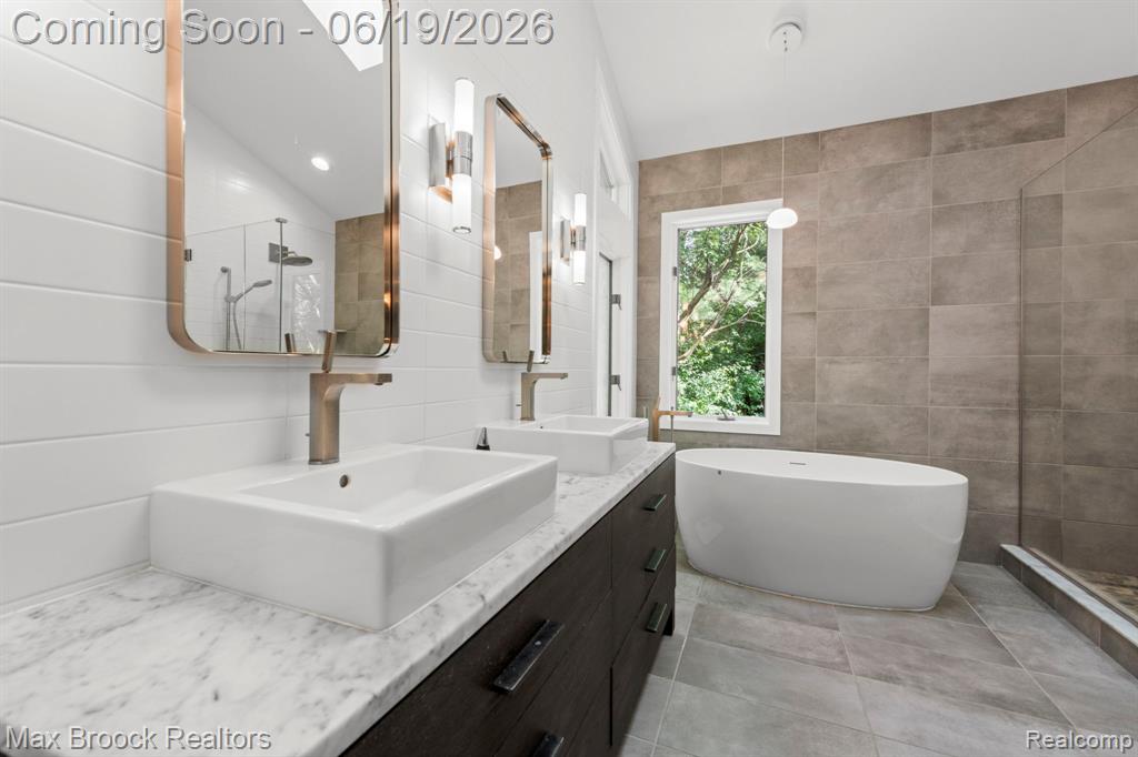 40360 Harmony Lane, Northville, MI 48167 — Photo 20