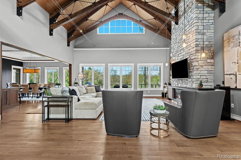 5744 WYNDAM Lane, Brighton, MI 48116 — Photo 4