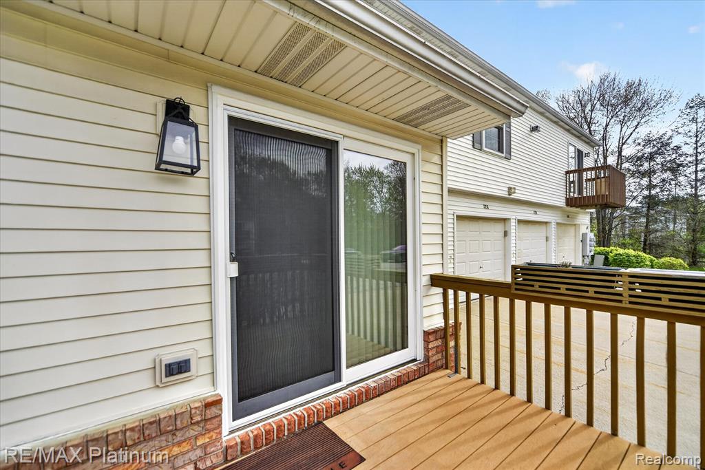728 Griswold Street, Howell, MI 48843 — Photo 31