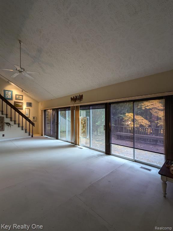150 PORTER Lane, Leonard, MI 48367 — Photo 13