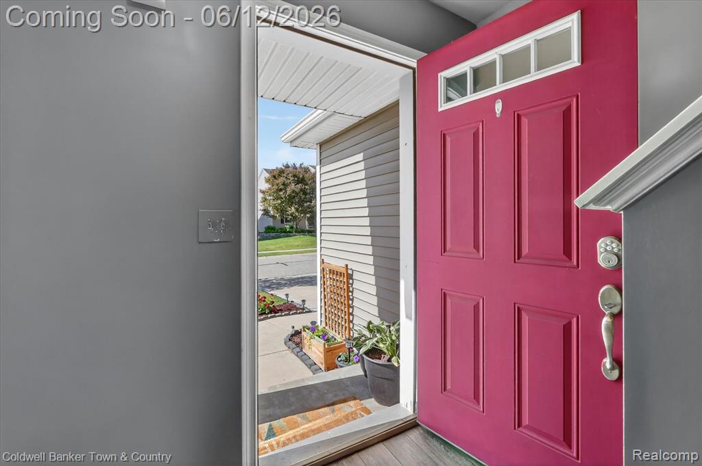 8604 Swartz River Drive, Fowlerville, MI 48836 — Photo 7