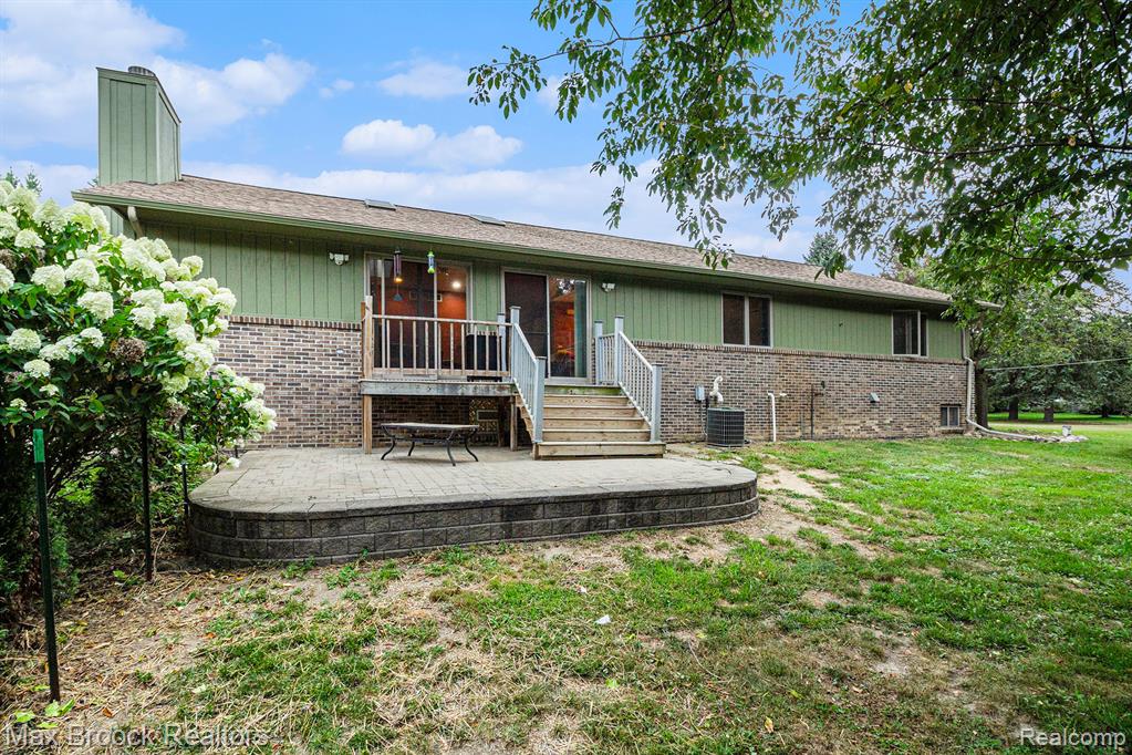 5096 Ridge Trail S, Clarkston, MI 48348 — Photo 24