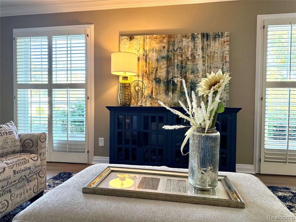 38552 Macintosh Court, Clinton Twp, MI 48036 — Photo 11