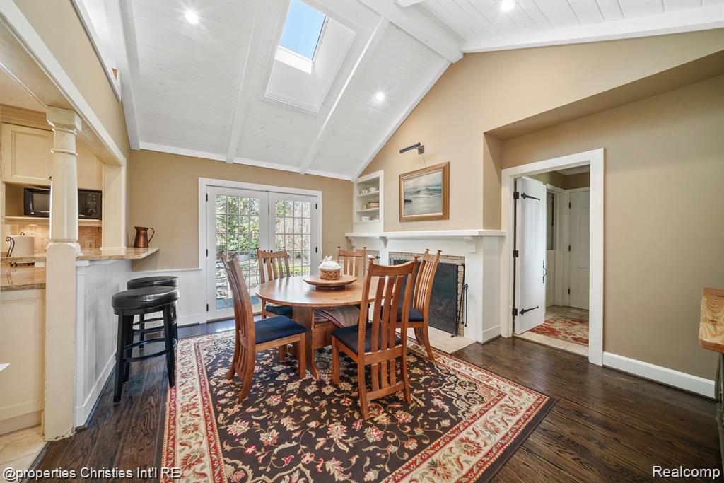 6050 W Surrey Road, Bloomfield Hills, MI 48301 — Photo 20