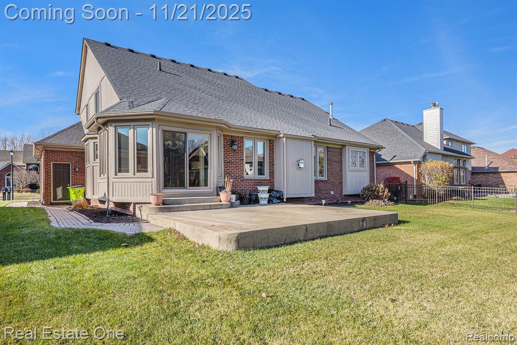 48082 Prestwyck Drive, Macomb, MI 48044 — Photo 34